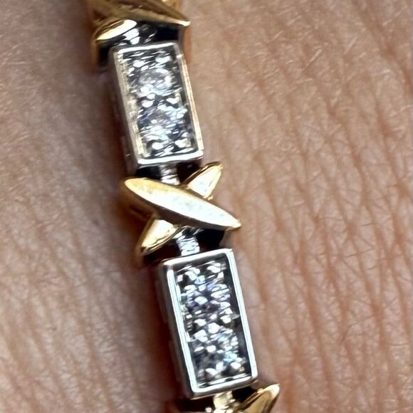 X Cross Design Zirconia Charm Bracelets for Women Men - Picture 5 of 6